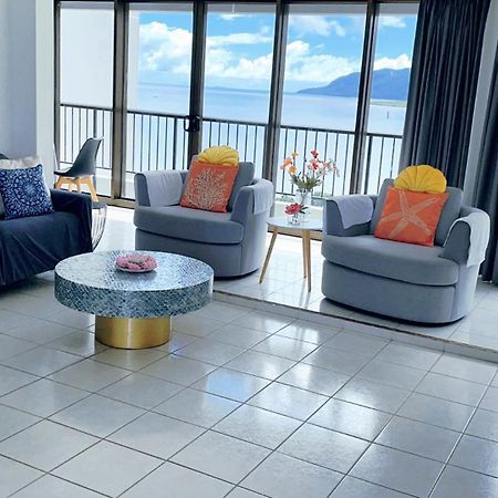 Cairns Ocean View Apartment In Aquarius Esterno foto
